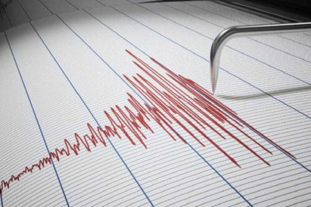 وقوع زلزله ۳/۲ ریشتری در انارک اصفهان