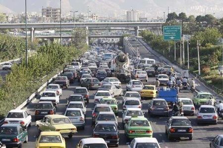 کاهش ترافیک و آلودگی هوا با افتتاح پروژه‌های عمرانی در تهران