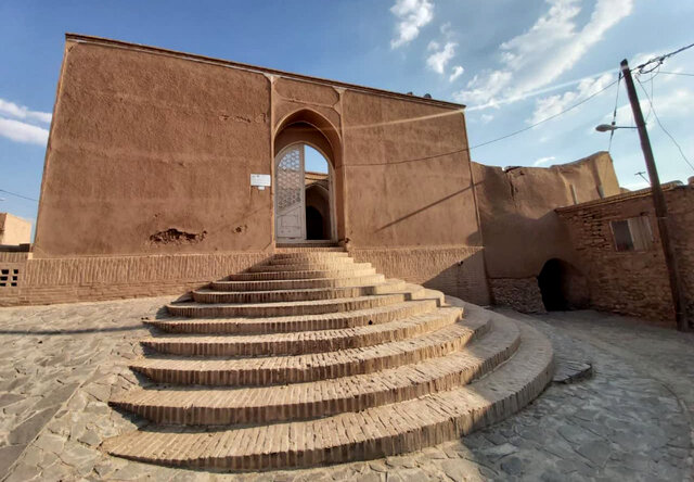 کهن روستای توران‌پشت با ۱۷ اثر تاریخی ملی